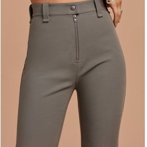 Aritzia Allwaze Pant